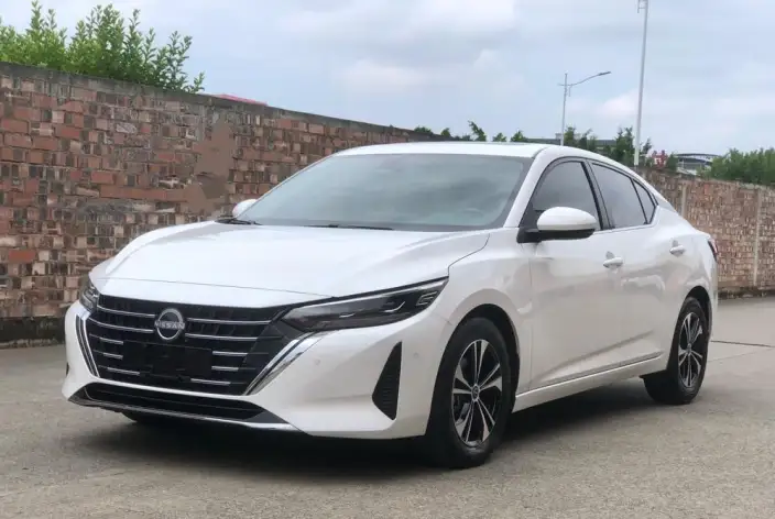 Nissan Sylphy 2023 Model 1.6L CVT Yuexiang Edition – фото 1