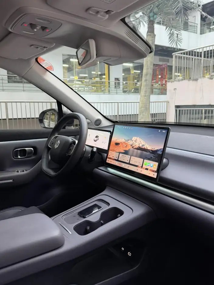 Leapmotor C10 2024 Model EV Edition 530 Smart Edition – фото 8