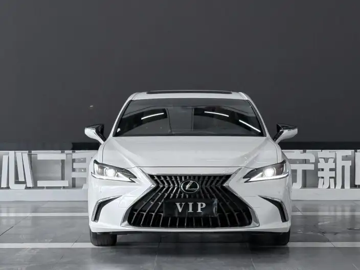 Lexus ES 2022 Model 200 Superior Edition – фото 2