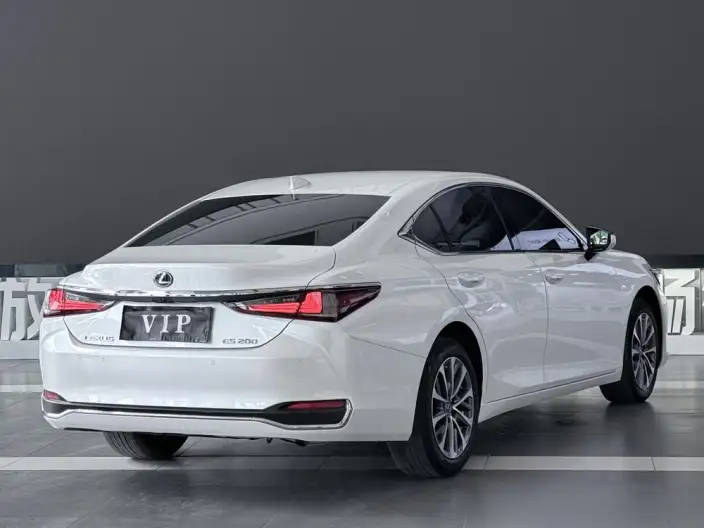 Lexus ES 2022 Model 200 Superior Edition – фото 5