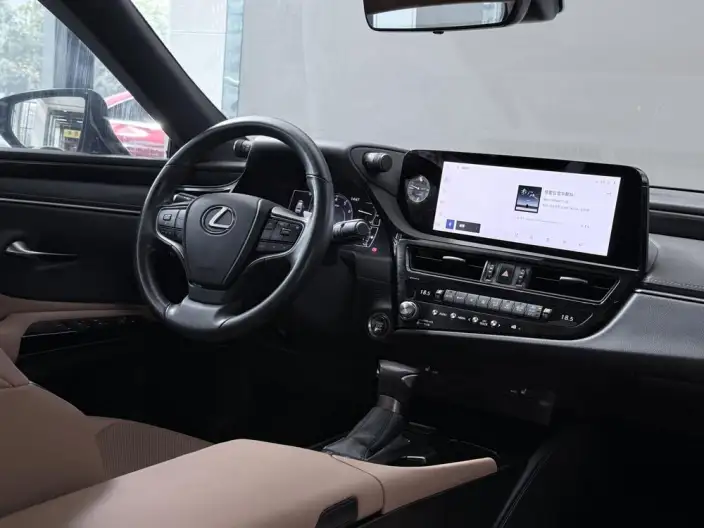Lexus ES 2022 Model 200 Superior Edition – фото 9