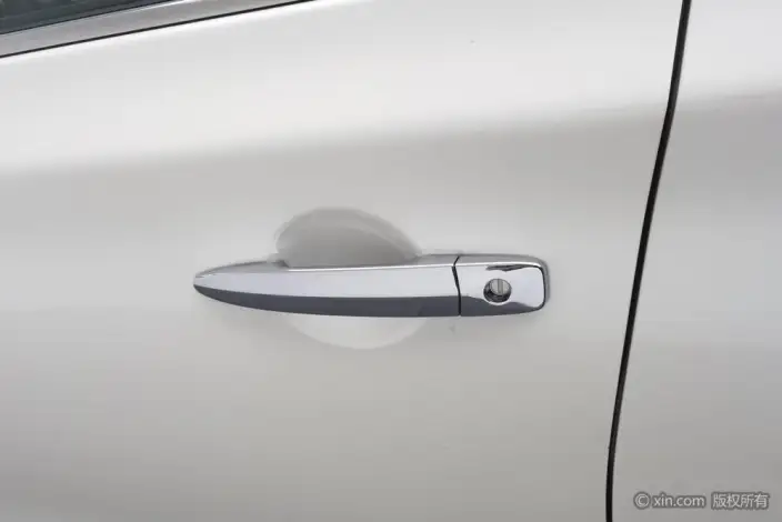 Nissan Sylphy 2024 Model Classic 1.6L XE CVT Comfort Edition – фото 9