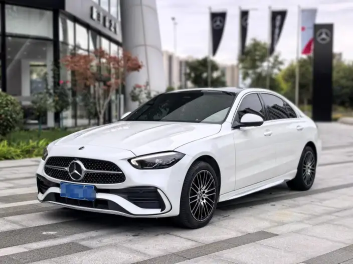 Mercedes-Benz C-Class 2024 Model C 260 L Sports Edition – фото 1