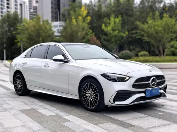 Mercedes-Benz C-Class 2024 Model C 260 L Sports Edition – фото 3