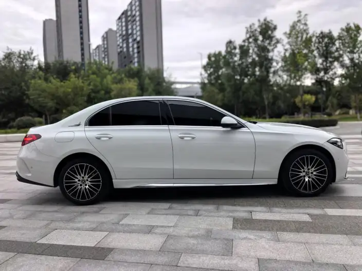 Mercedes-Benz C-Class 2024 Model C 260 L Sports Edition – фото 8