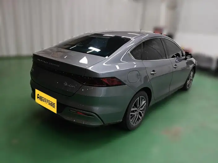 Qin Plus EV 2021 Model 500KM Luxury Model – фото 2