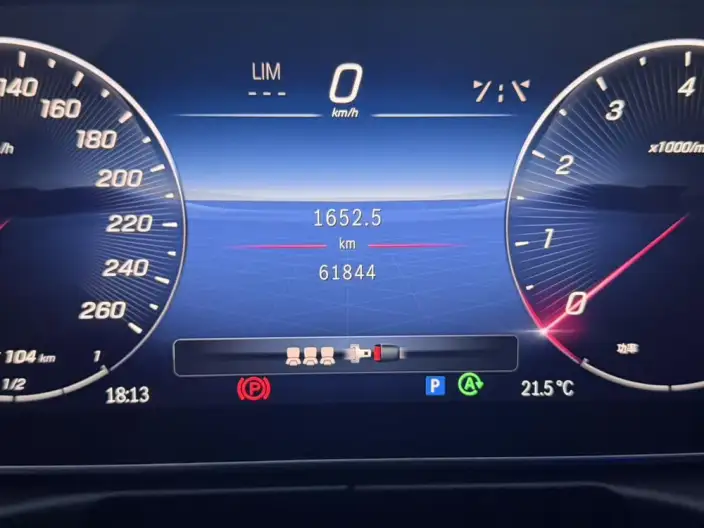 Mercedes-Benz C-Class 2023 Model Facelift C 260 L Sports Edition – фото 8