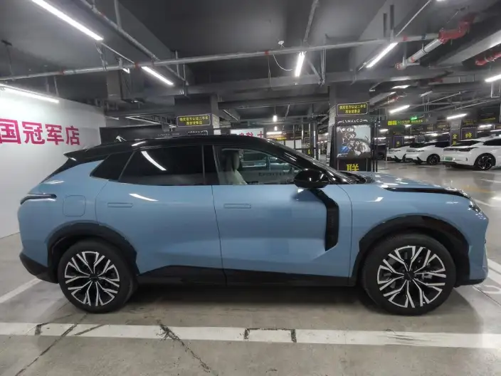 Lynk & Co 08 EM-P 2026 Model 210 4WD Performance Ultra H7 – фото 8
