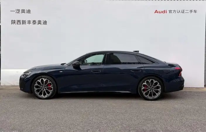 Audi A6L 2026 Model 2.0T quattro Exclusive Model – фото 3