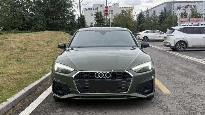 Audi A5 2024 Model Sportback 40 TFSI quattro Luxury Dynamic Model – фото 2