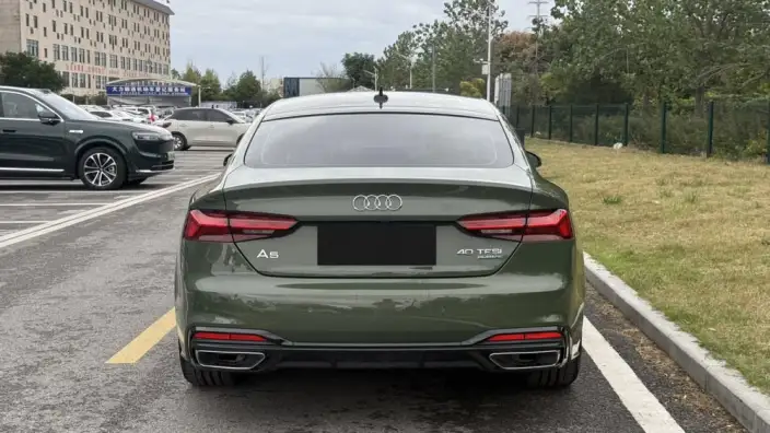Audi A5 2024 Model Sportback 40 TFSI quattro Luxury Dynamic Model – фото 5