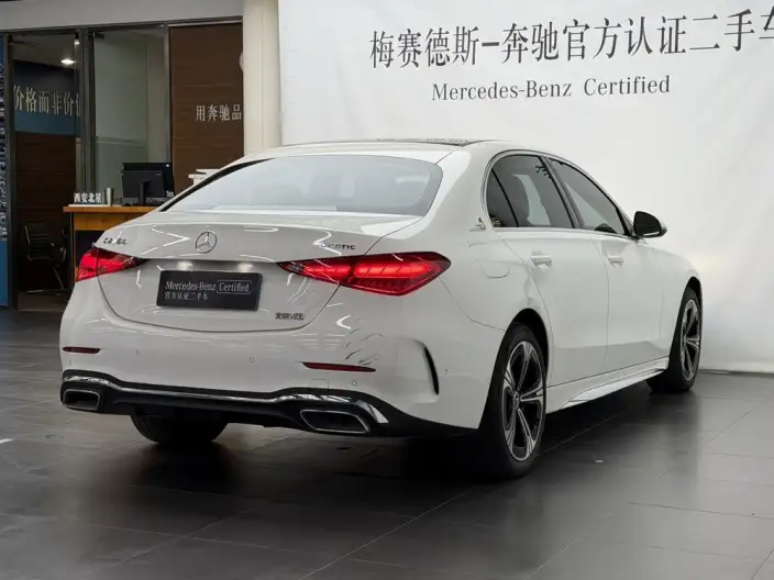 Mercedes-Benz C-Class 2022 Model Facelift C 260 L Sports Edition 4MATIC – фото 5
