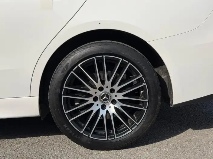 Mercedes-Benz C-Class 2023 Model Facelift C 260 L Sports Edition – фото 9