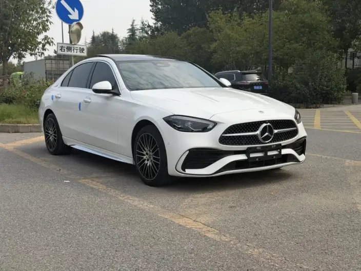 Mercedes-Benz C-Class 2023 Model Facelift II C 260 L Sports Edition – фото 3