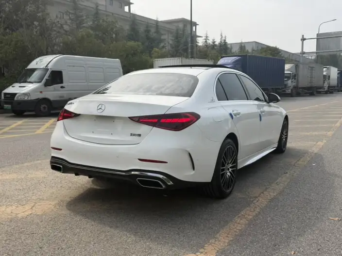 Mercedes-Benz C-Class 2023 Model Facelift II C 260 L Sports Edition – фото 6