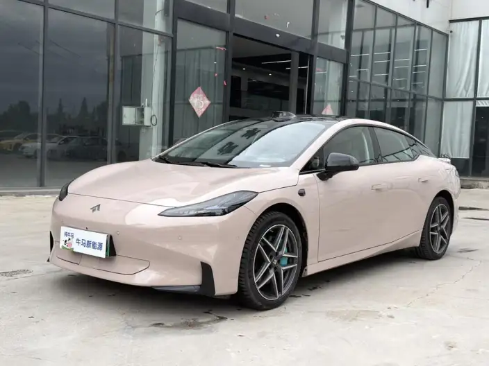 Hyper GT 2025 Model Facelift 710km Max Edition – фото 1