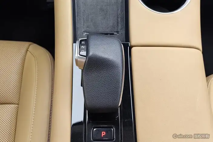 Aito M5 2022 Model Extended Range 4WD Flagship Edition – фото 8