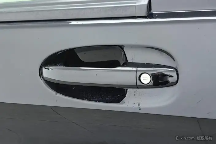 Mercedes-Benz V-Class 2022 Model V 260 Pilot Edition – фото 10