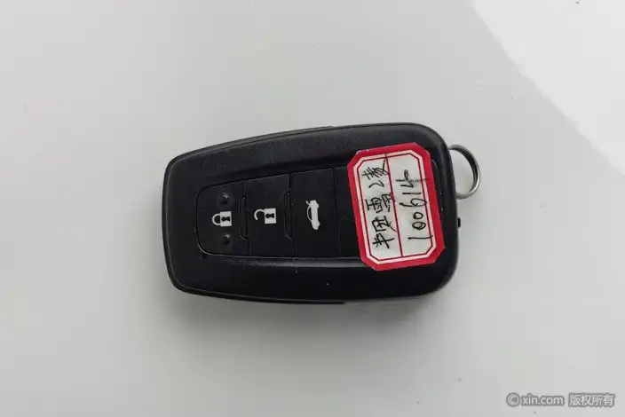 Toyota Levin 2022 Model Hybrid 1.8H E-CVT Leading version – фото 6