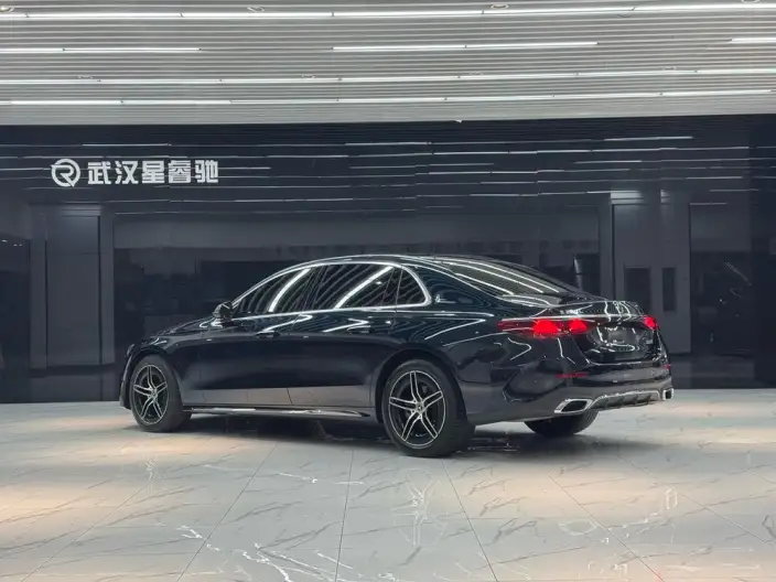 Mercedes-Benz E-Class 2024 Model E 260 L Sports sedan – фото 4