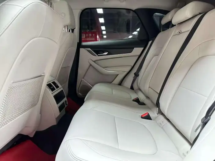 Jaguar F-PACE 2022 Model P250 – фото 9