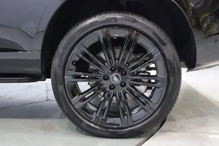 Range Rover 2025 Model 3.0 L6 360PS Shengshi Edition – фото 9