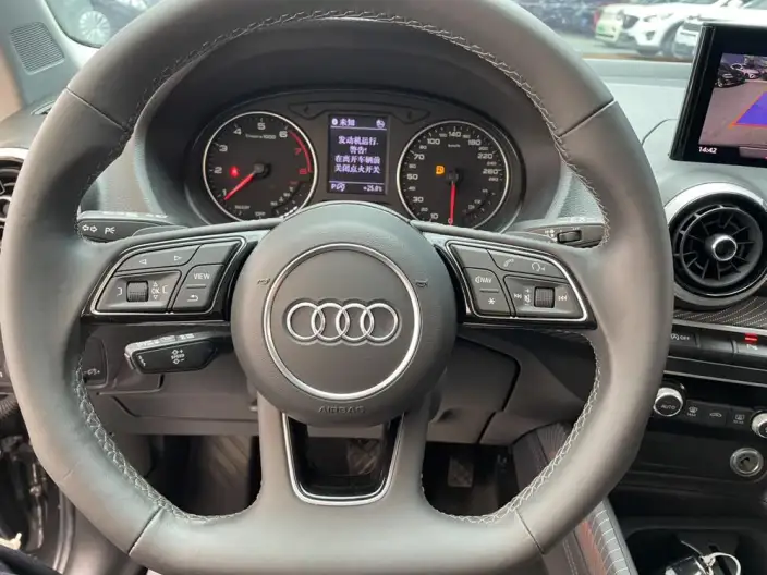 AUDI Q2L 2022 Model 35 TFSI Fashion Dynamic Model – фото 9