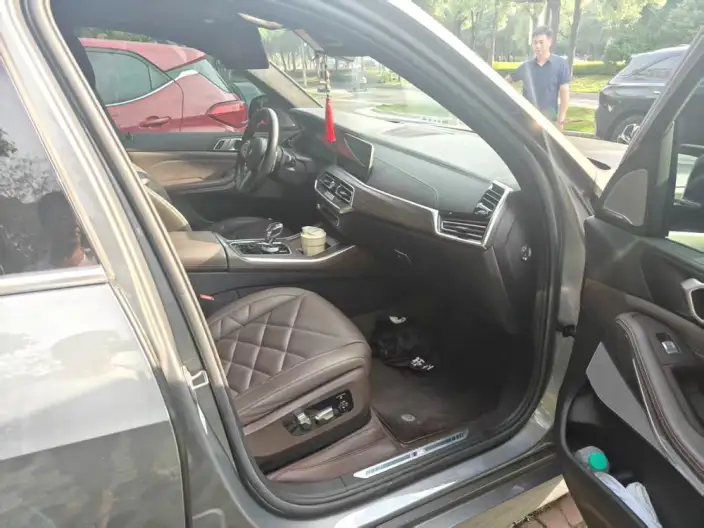 BMW X5 2022 Model Facelift xDrive 40Li M Sports Set – фото 6
