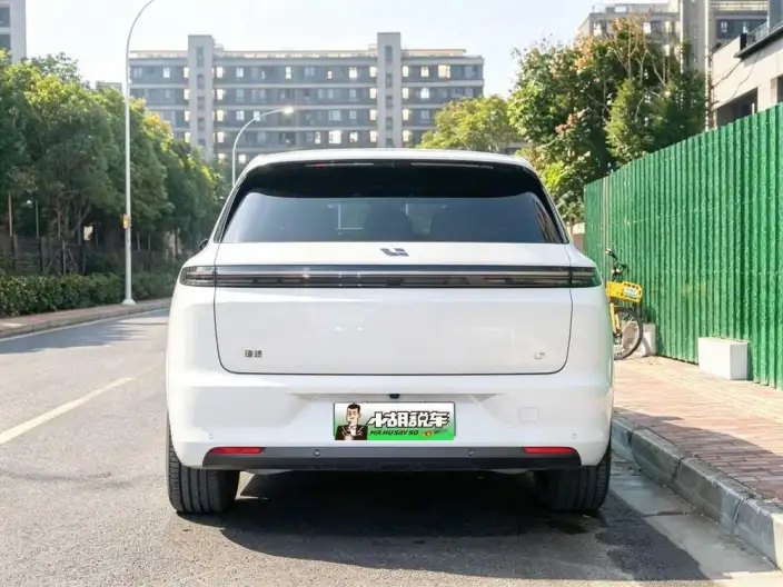 Li Auto L7 2023 Model Pro Edition – фото 4