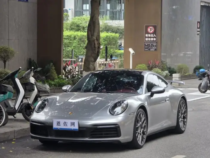 PORSCHE 911 2023 Model Carrera 3.0T