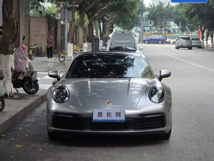PORSCHE 911 2023 Model Carrera 3.0T