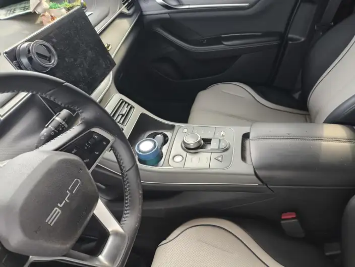 BYD Destroyer 05 2024 Model Honor Edition DM-i 55KM Luxury Model – фото 6