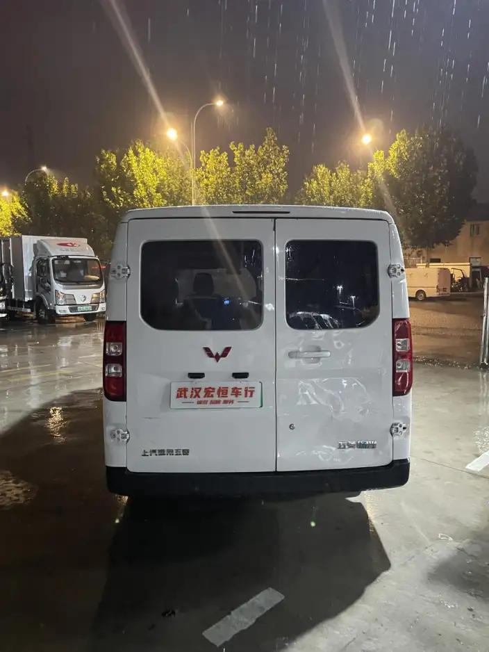Wuling Yangguang 2024 Model 300km Comfort Model Passenger car Edition 75kW – фото 5