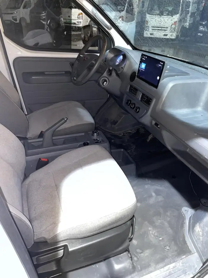 Wuling Yangguang 2024 Model 300km Comfort Model Passenger car Edition 75kW – фото 8
