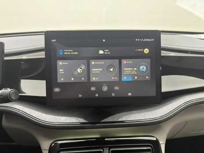 BYD Qin PLUS DM 2024 Model Honor Edition DM-i 55KM Leading Model – фото 7