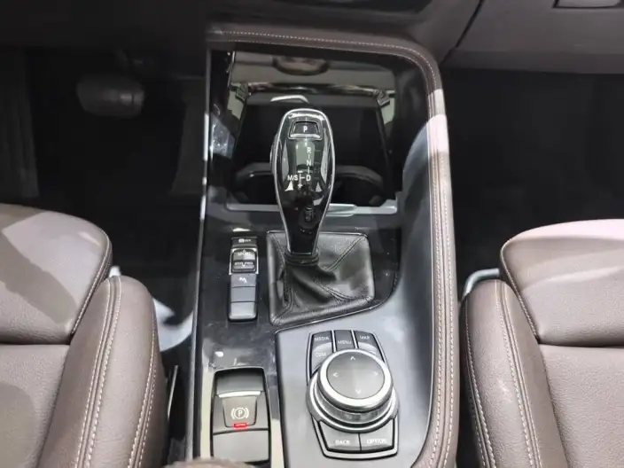 BMW X2 2021 Model sDrive25i Exclusive Model M Off-road Set – фото 10