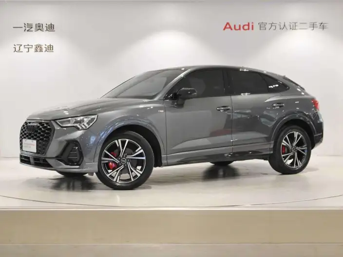 AUDI Q3 Sportback 2023 Model 40 TFSI Fashion Model – фото 1