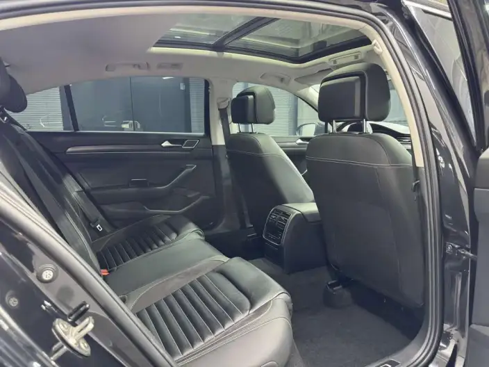 Volkswagen Magotan 2020 Model 330TSI DSG Leading Model – фото 9
