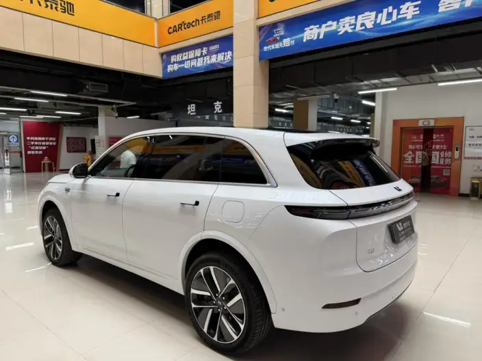 Li Auto L7 2024 Model Ultra Edition – фото 4