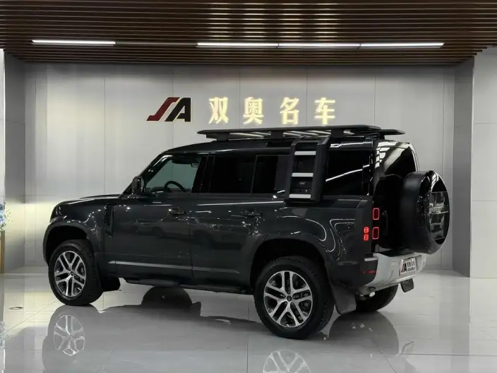 Land Rover Defender 2024 Model 110 3.0T P400 XS – фото 4