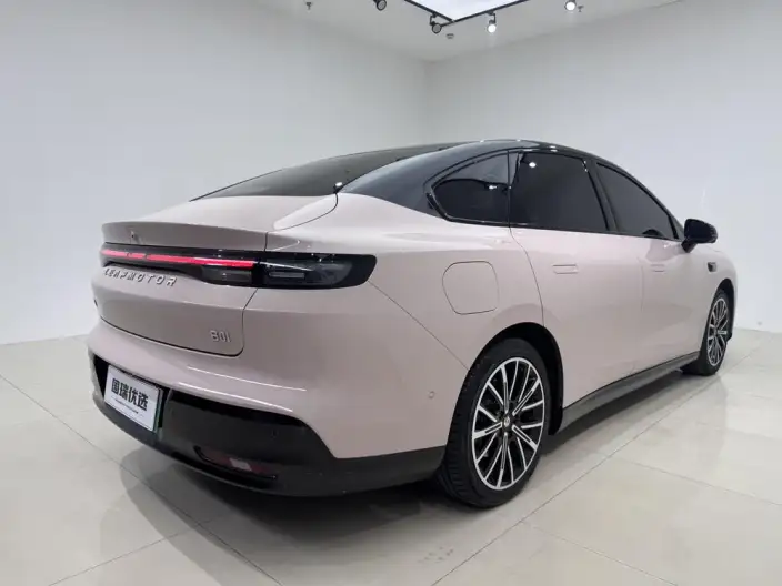 Leapmotor B01 2025 Model 550 Yuexiang Edition – фото 6