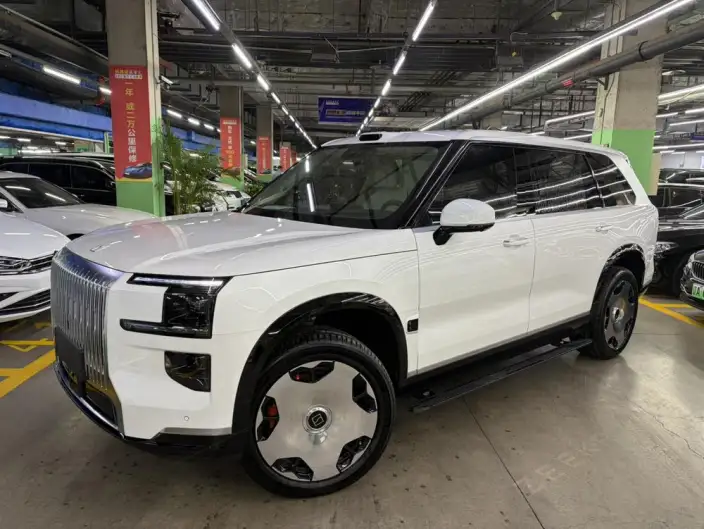 ZEEKR 9X 2025 Model Hyper Edition 70kWh VI seat – фото 1