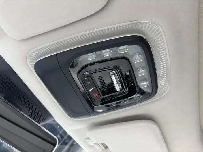 ZEEKR 9X 2025 Model Hyper Edition 70kWh VI seat – фото 10