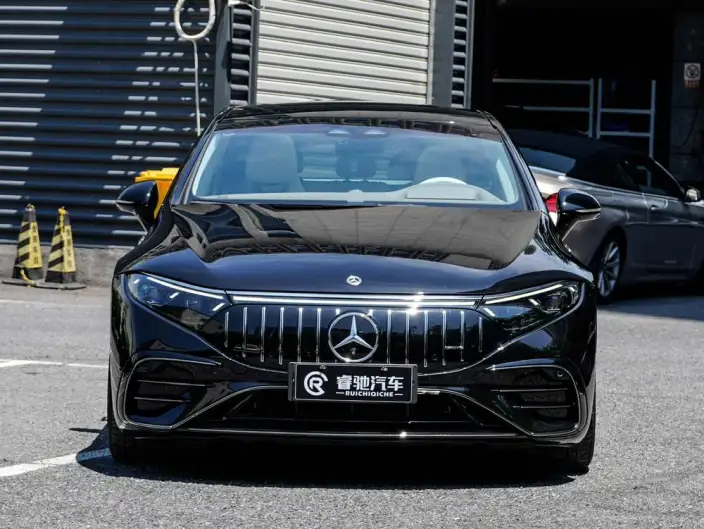 Mercedes-Benz EQS AMG 2023 Model AMG EQS 53 4MATIC+ – фото 2