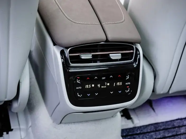 Mercedes-Benz EQS AMG 2023 Model AMG EQS 53 4MATIC+ – фото 9