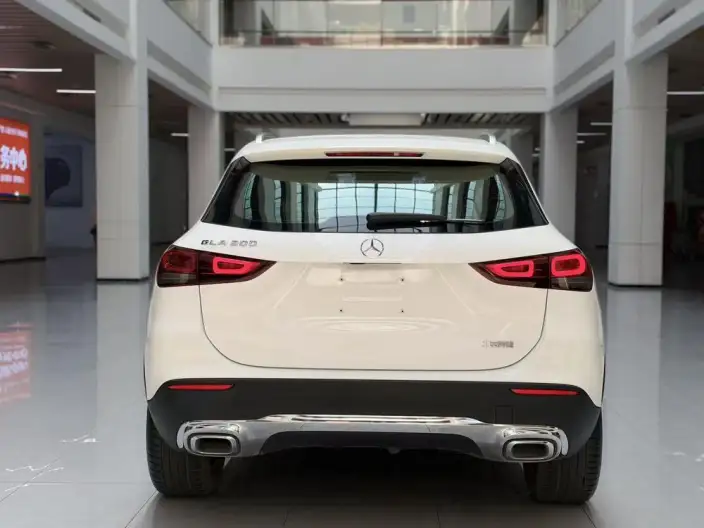 Mercedes-Benz GLA 2022 Model Facelift GLA 200 – фото 6