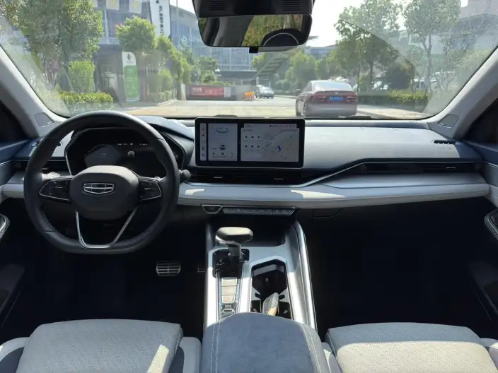 Geely StarRui 2023 Model 2.0T Noble Model – фото 9