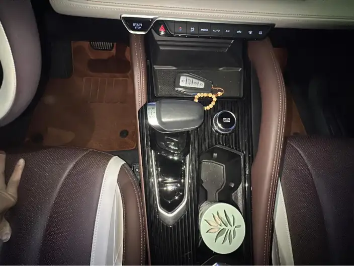 Geely Xingyue L 2021 Model 2.0TD DCT EVO 2WD Smart Prestige Model – фото 9