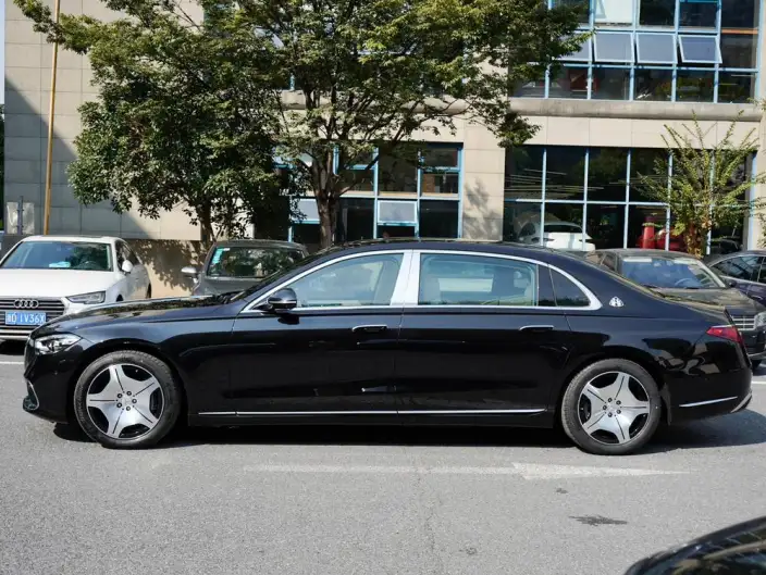 Mercedes-Maybach S-Class 2023 Model S 480 4MATIC – фото 3