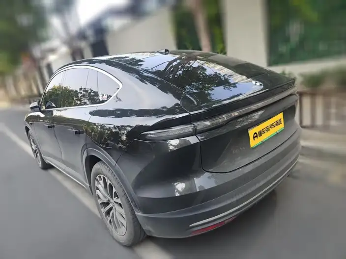 NIO EC6 2024 Model 75kWh